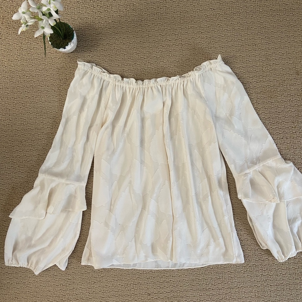 Michael Kors Off the Shoulder Cream Blouse